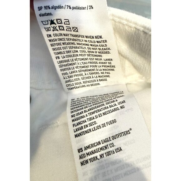 American Eagle White Denim Mini Skirt Frayed Hem Super Stretch Size 4 Regular - Picture 4 of 6